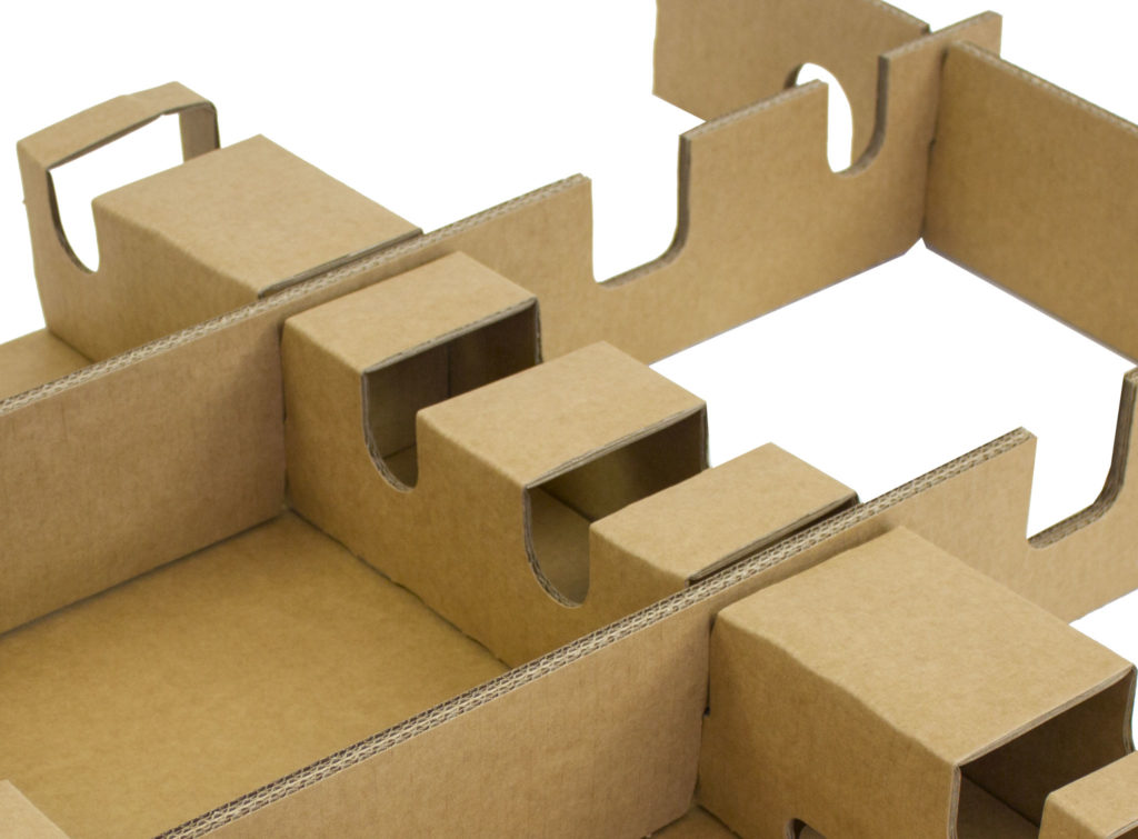 博殼松提供品類齊全的包裝材料。我們的標(biāo)準(zhǔn)產(chǎn)品能夠滿足基本包裝需求，但我們也可以根據(jù)客戶的特殊要求或規(guī)定為客戶提供獨(dú)特的解決方案。因此，如果庫(kù)存的標(biāo)準(zhǔn)產(chǎn)品不能滿足您的包裝需求，不用擔(dān)心，博殼松擁有定制包裝解決方案的良好聲譽(yù)。